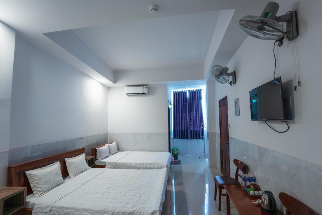 Thanh Ngoc Motel バンメトート エクステリア 写真